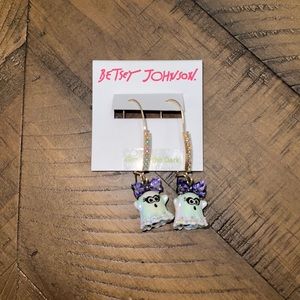 BETSEY Johnson ghost earrings ✨✨✨